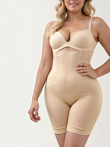 Core Sculpt Shorts mit hoher Taille