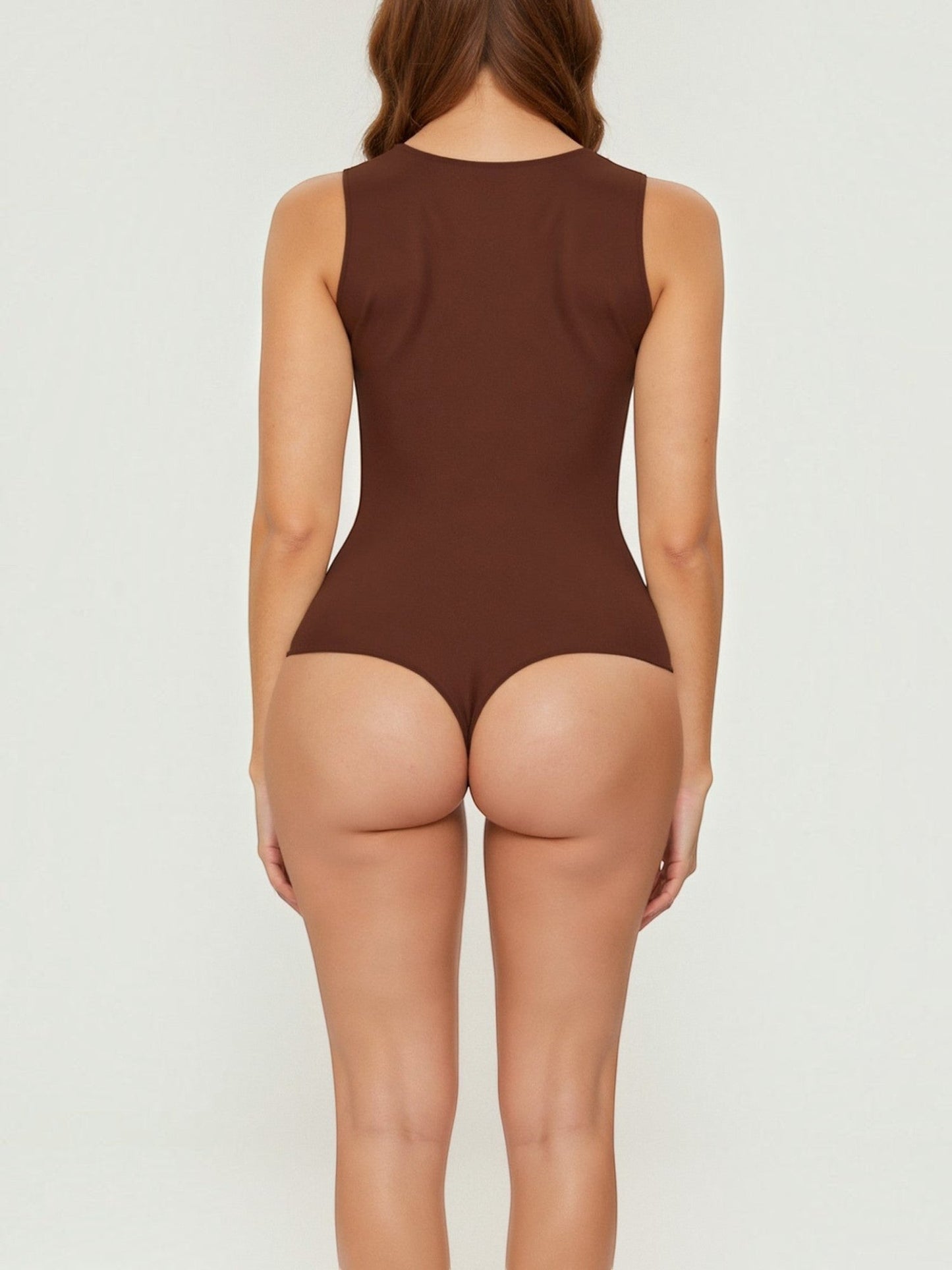 Tanga-Bodysuit mit Rundhalsausschnitt